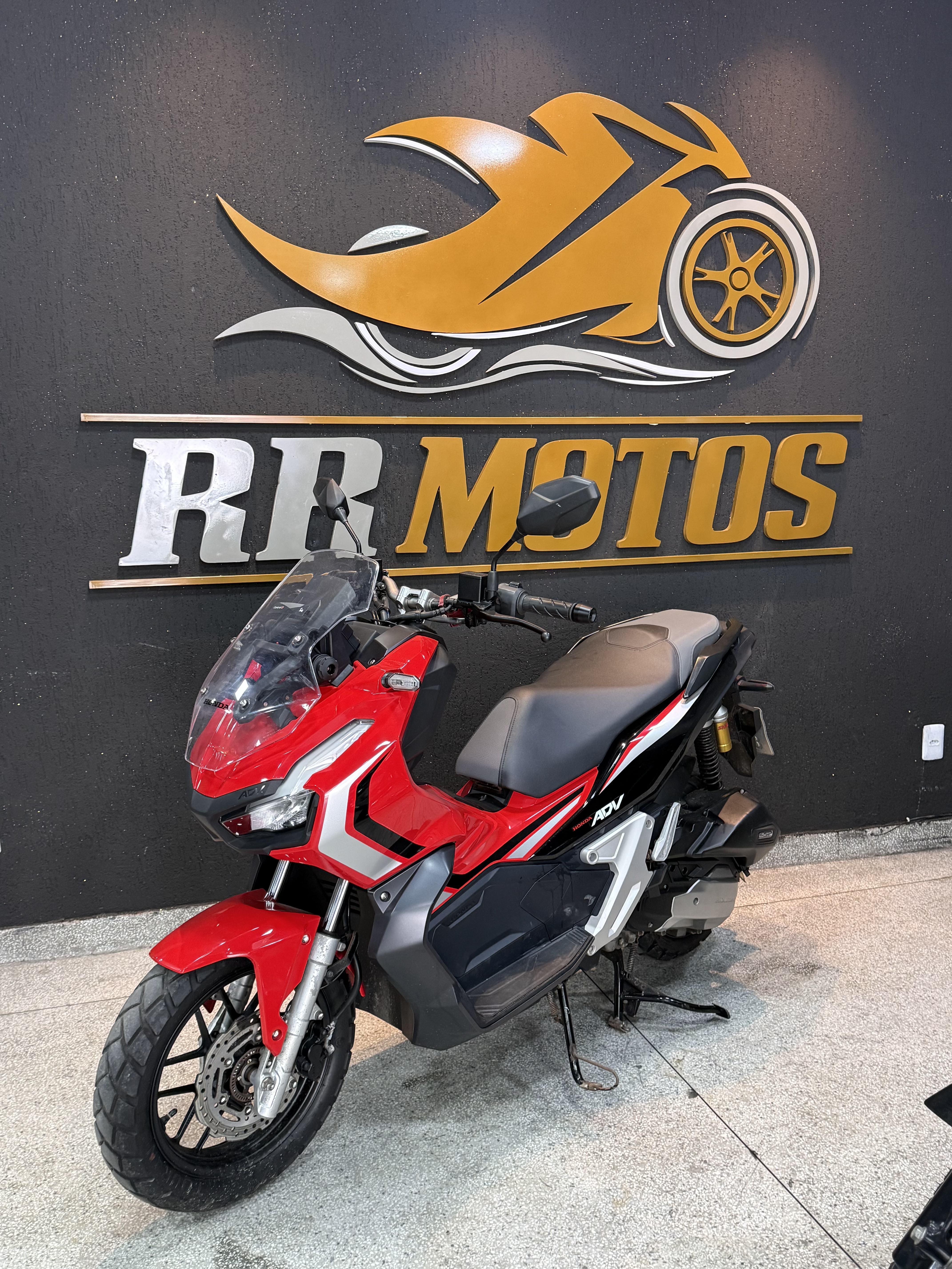 Adv 150