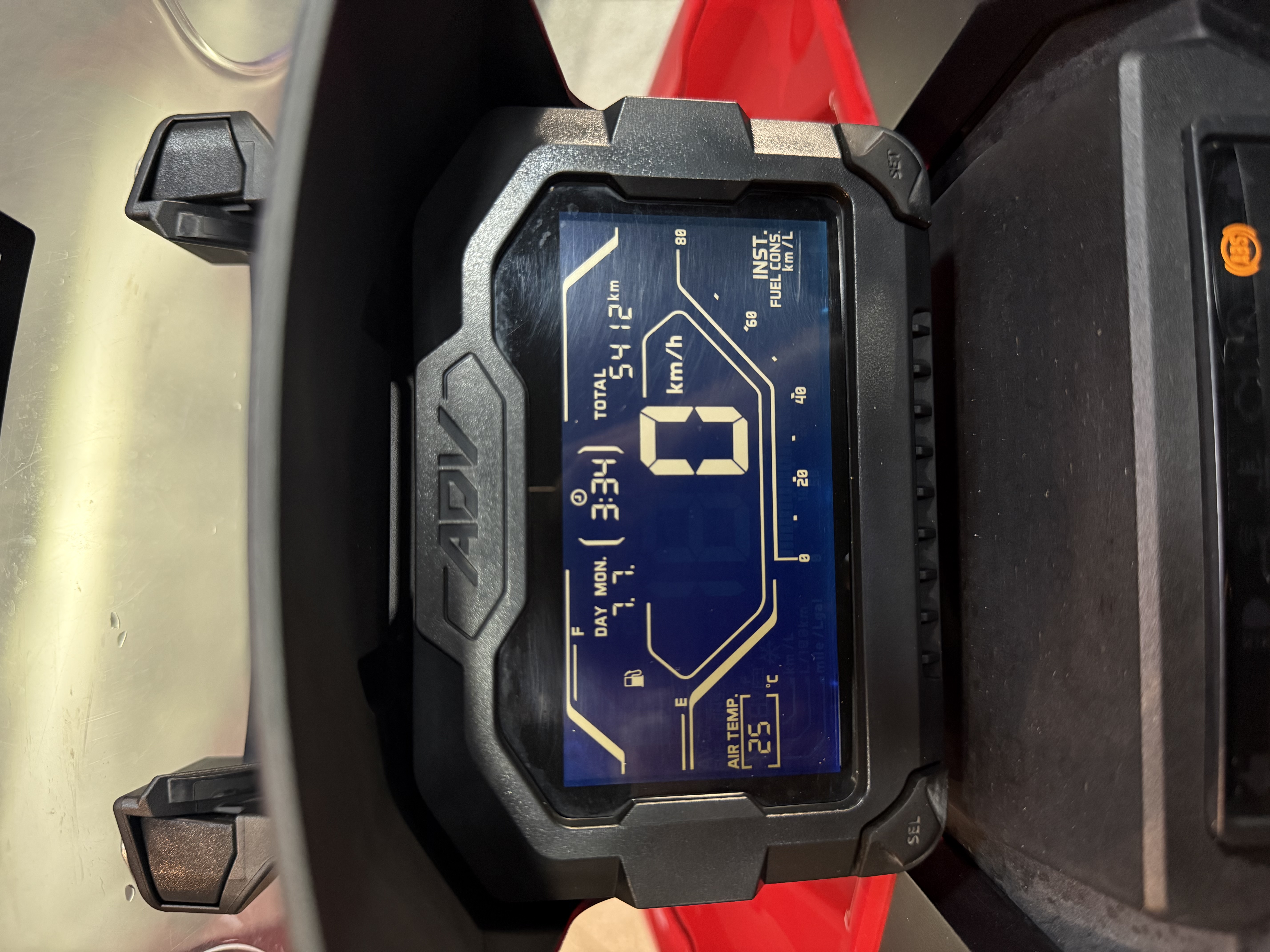 Adv 150