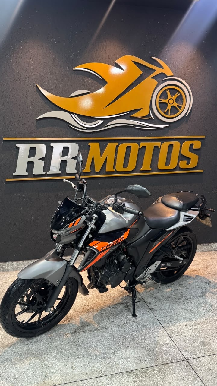 Fazer 250