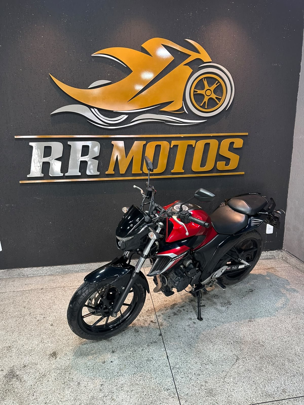 Fazer 250 